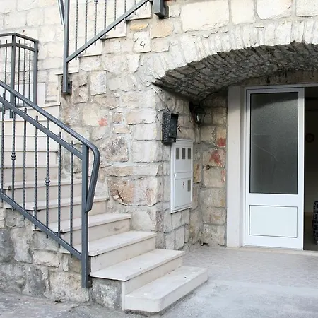 Apartment Basic *